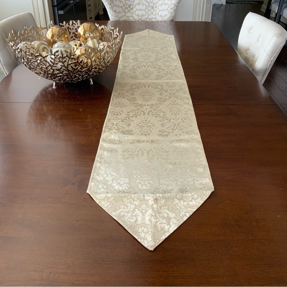 Set of 3 Gold Table Runners - Picture 5 of 6